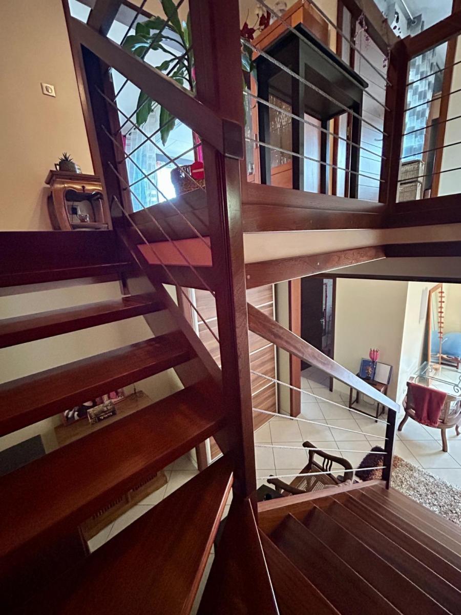 SAINT-PIERRE - MONT-VERT - Villa F7 tout confort – Image 3