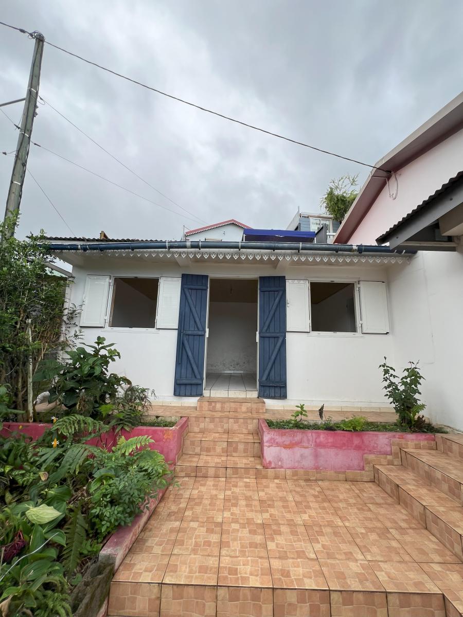 ENTRE-DEUX - RAVINE DES CITRONS - Maison F4 à rénover – Image 7