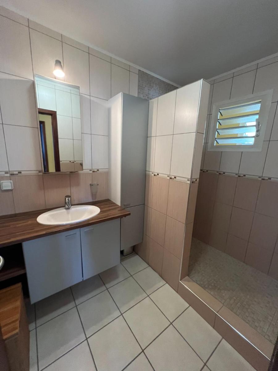 SAINT-PIERRE - MONT-VERT - Villa F7 tout confort – Image 8