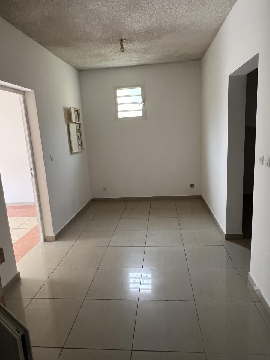 SAINT-PIERRE - Mont-Vert les Hauts - Maison F4/5 sur 2 niveaux avec garage et terrasses – Image 12