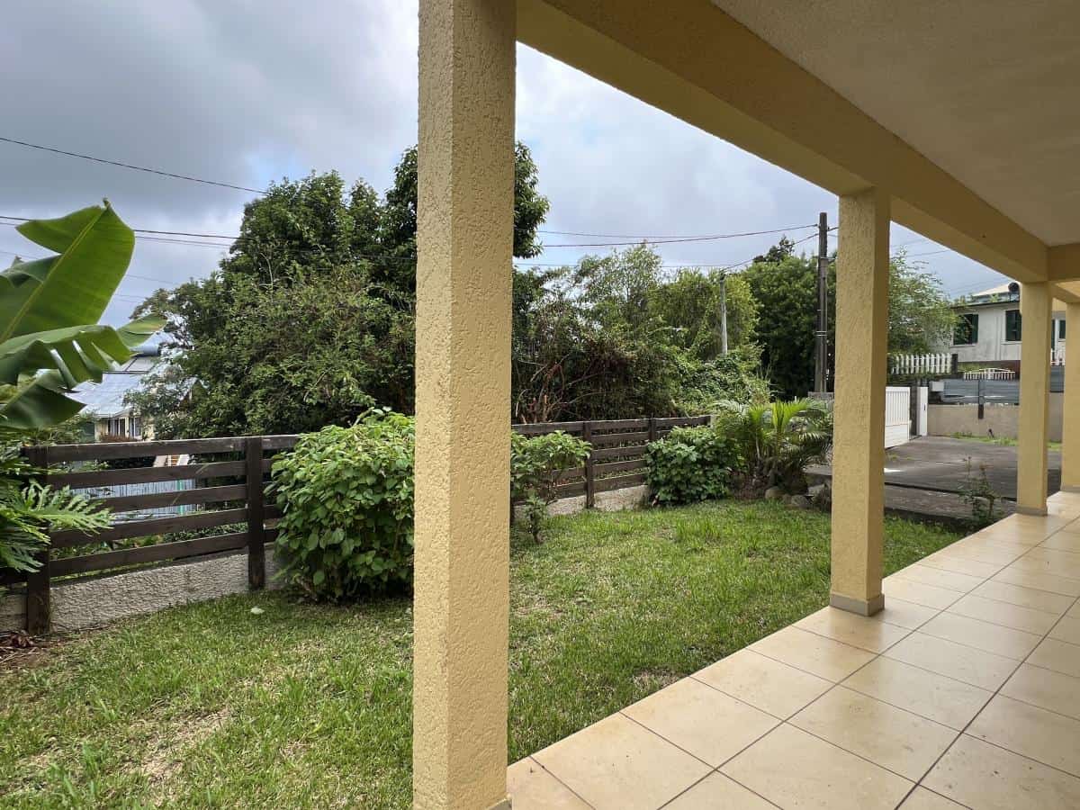 SAINT-PIERRE - Mont-Vert les Hauts - Maison F4/5 sur 2 niveaux avec garage et terrasses – Image 3