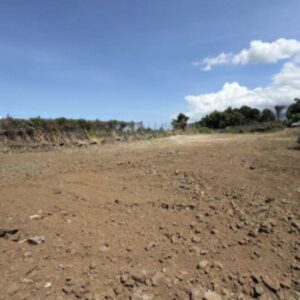 LE TAMPON 400 - Terrain à bâtir 2 043 m² en zones Ue et UAv - Fort potentiel de développement