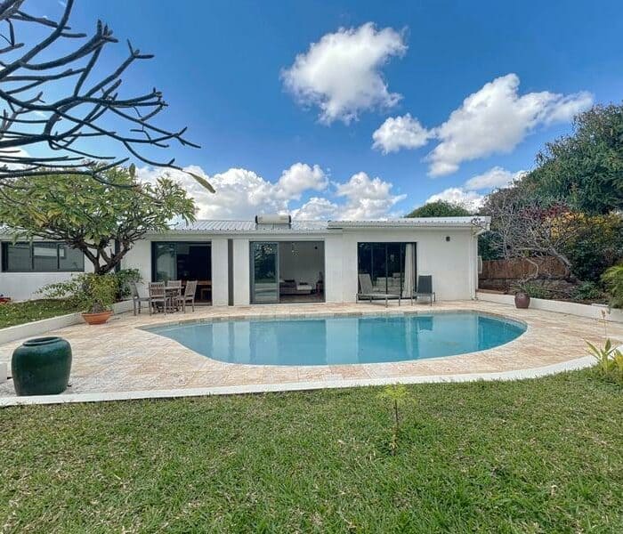 SAINT-PIERRE CASABONA - Villa F6 de plain-pied avec piscine